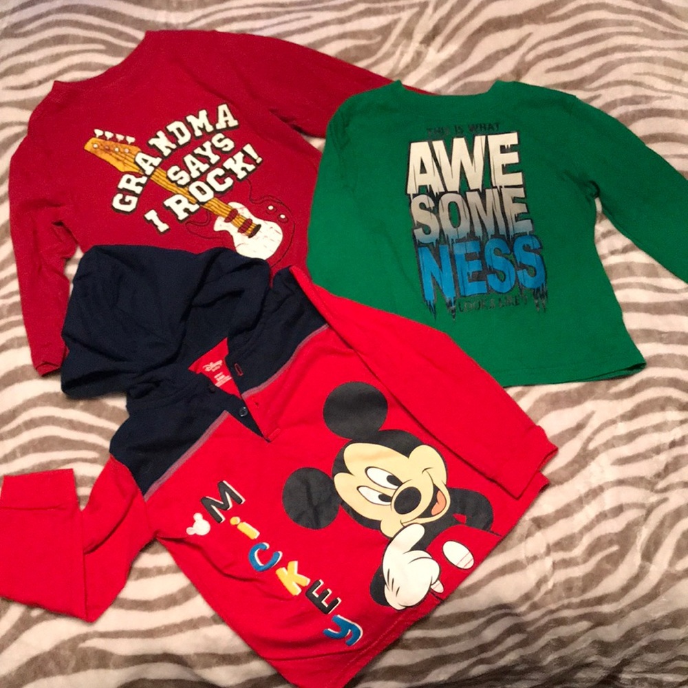 Boy’s long sleeved shirts size 24 months